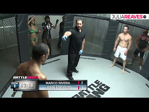 ❤️ Ultimate Fighter naai 'n nommer meisie direk na 'n geveg in die ring Russiese pornografie op af.sex-porntube.ru ☑